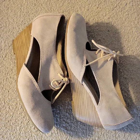 Call It Spring Cream Wedge Shoes - Picture 3 of 5